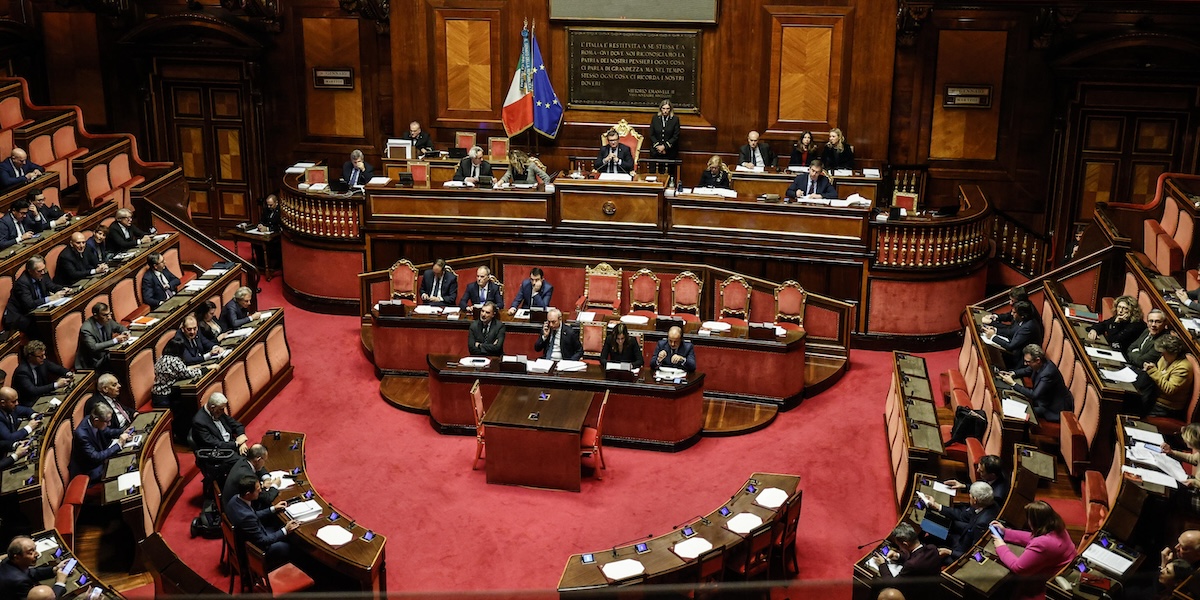 L'aula del Senato durante il voto sull'autonomia differenziata, il 23 gennaio 2024 (ANSA/FABIO FRUSTACI)