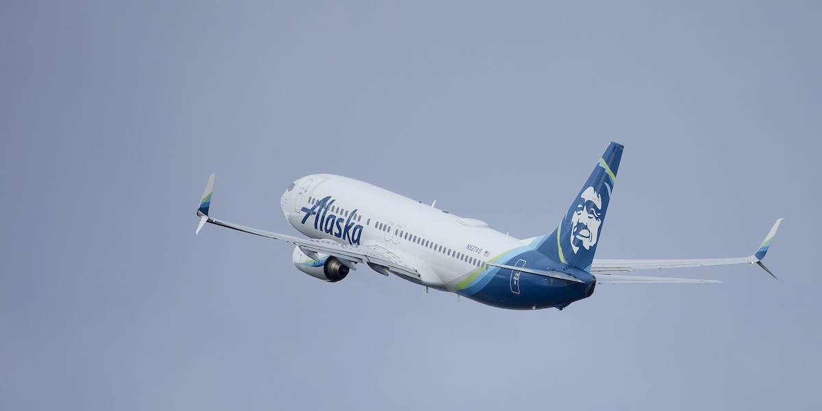 Un Boeing 737 Max 9 dell'Alaska Airlines