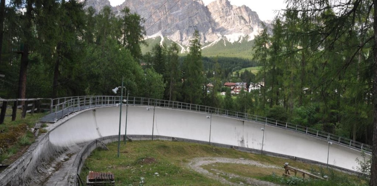 La pista Eugenio Monti di Cortina d'Ampezzo che dovrà essere rifatta per le Olimpiadi invernali del 2026 (ANSA)