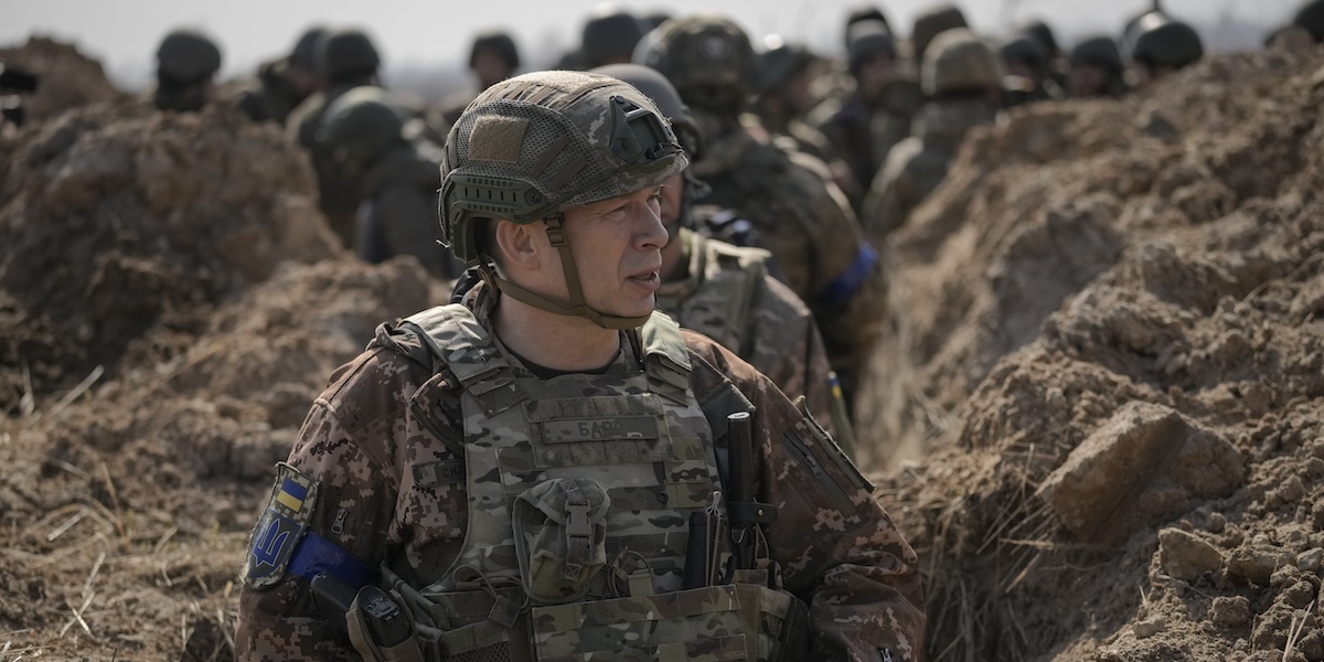 Chi è Oleksandr Syrskyi, il nuovo capo dell’esercito ucraino