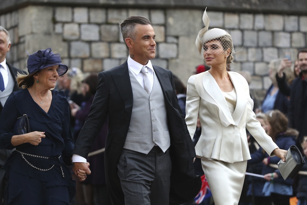 Robbie Williams e la moglie Ayda Field al matrimonio della principessa Eugenia e Jack Brooksbank al castello di Windsor, Inghilterra, 2018