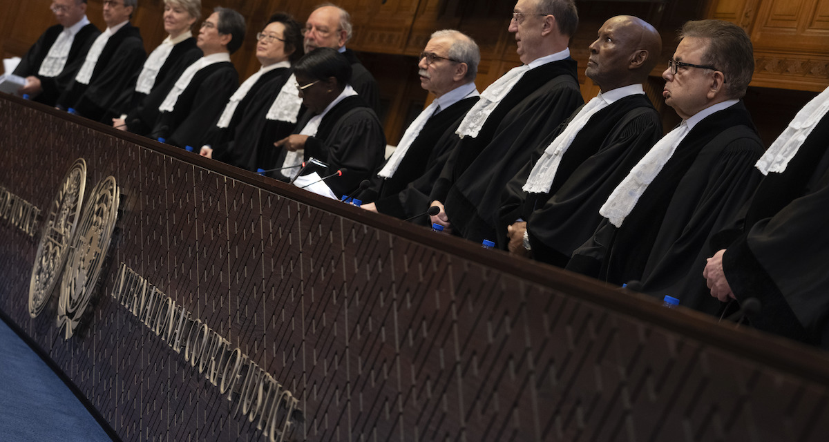 I giudici della Corte internazionale di giustizia riuniti per la prima udienza