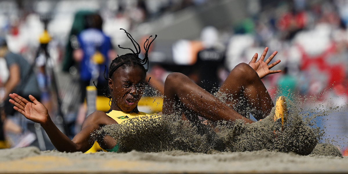 La giamaicana Ackelia Smith ai Mondiali di Budapest. (David Ramos/Getty Images)