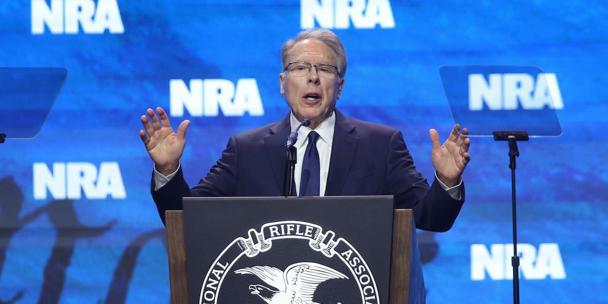 L'ex capo della NRA Wayne LaPierre (Scott Olson/Getty Images)