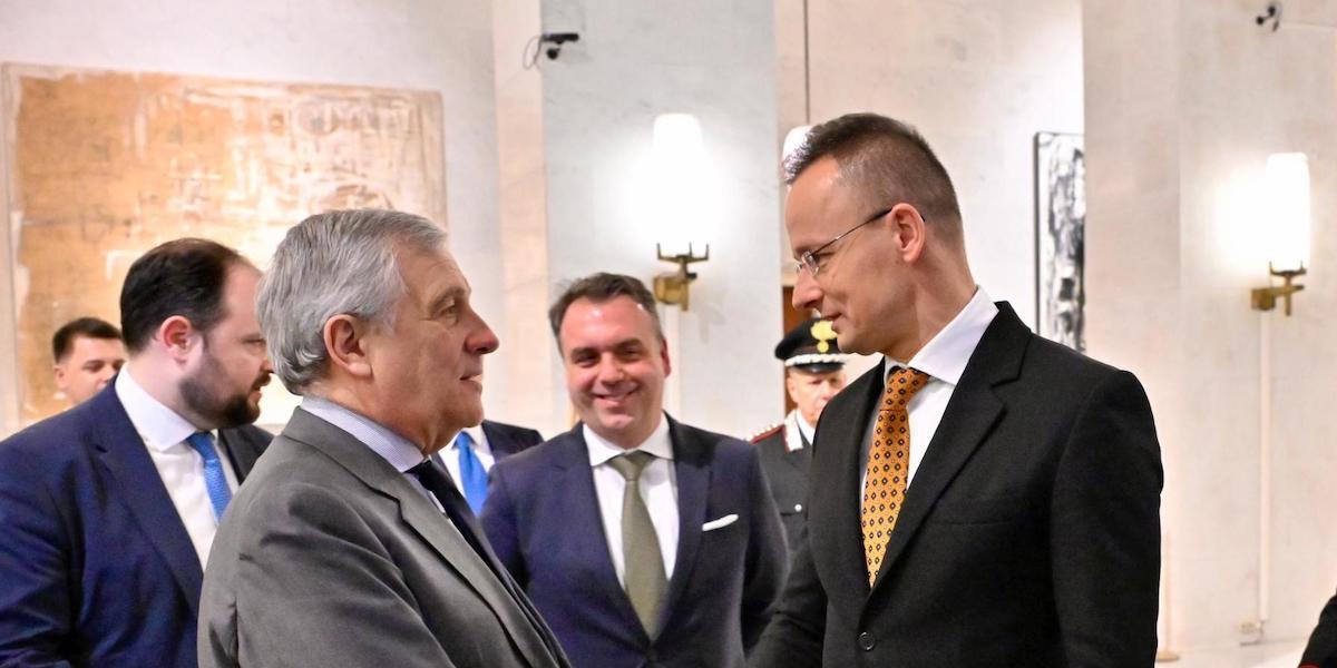 Il ministro degli Esteri Tajani riceve alla Farnesina l'omologo ungherese Szijjártó, il 28 febbraio 2024. (ALESSANDRO DI MEO/ANSA)