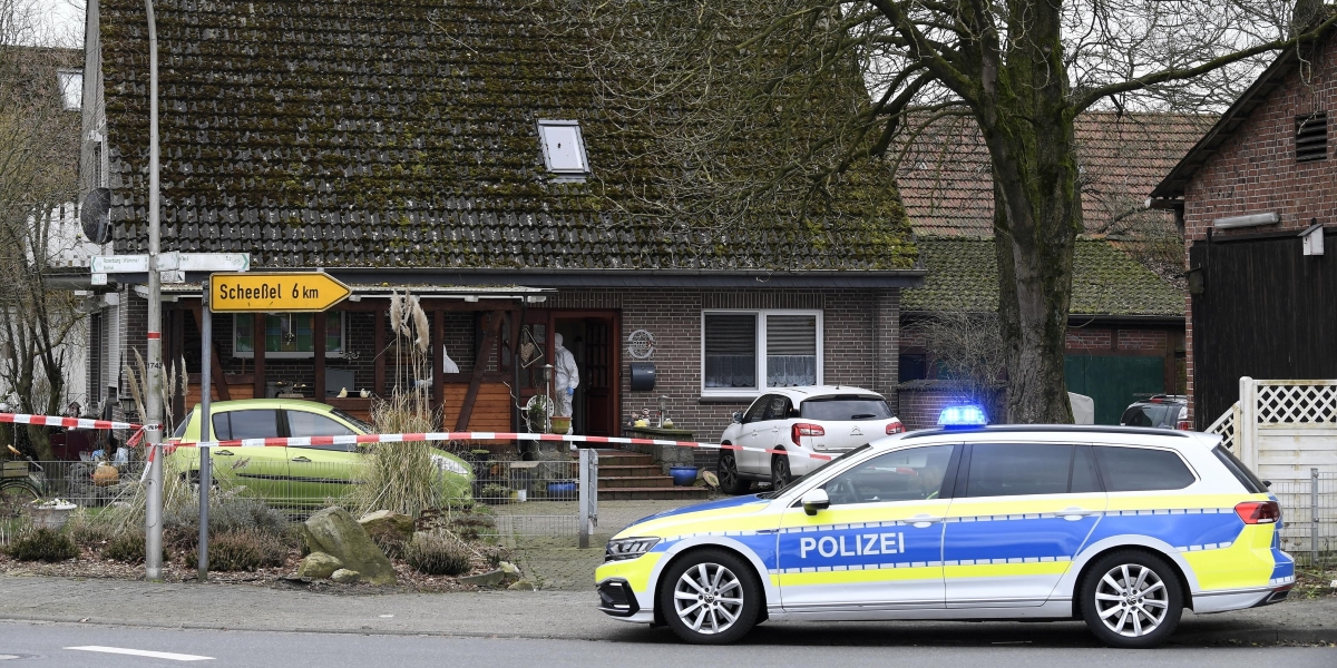 In Germania quattro persone sono state uccise in due case: è sospettato un soldato che si è consegnato alla polizia