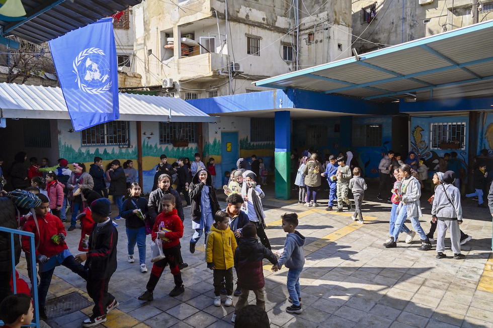 Una scuola gestita dall'UNRWA nel campo profughi di Mar Elias a Beirut, in Libano