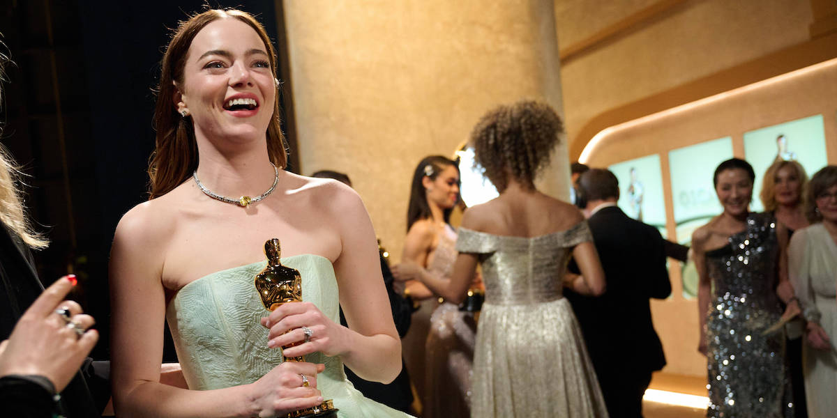 Emma Stone agli Oscar 2024 (AMPAS/ZUMA Press Wire)