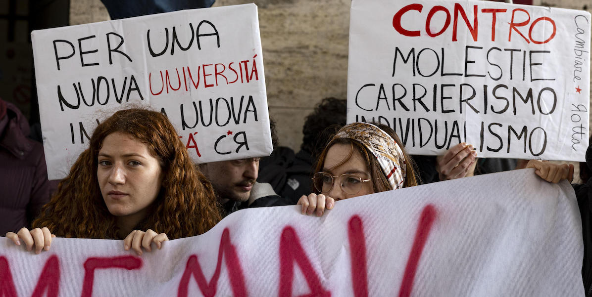 Manifestazione delle studenti della Sapienza di Roma contro la violenza di genere, Roma, 1 marzo 2024 (ANSA/MASSIMO PERCOSSI)
