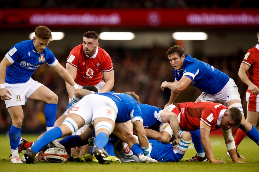 Un'azione durante Italia - Galless al Sei Nazioni di rugby