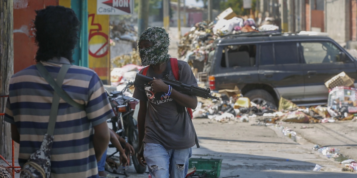 Alcuni membri delle bande armate a Port-au-Prince, 11 marzo