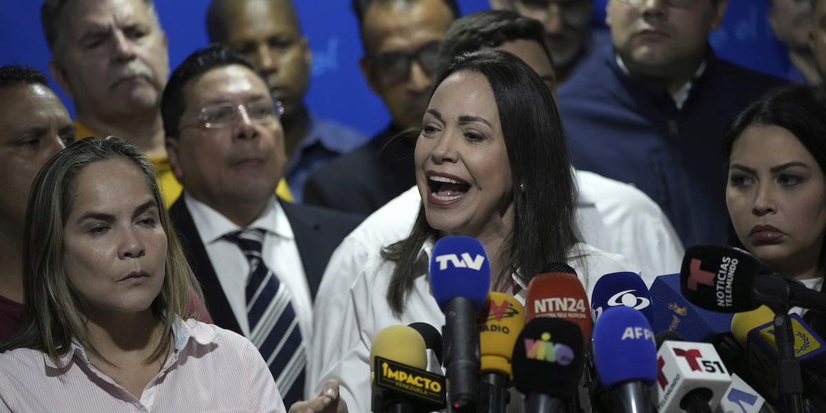 La leader dell'opposizione del Venezuela María Corina Machado durante una conferenza stampa a Caracas, mercoledì 20 marzo