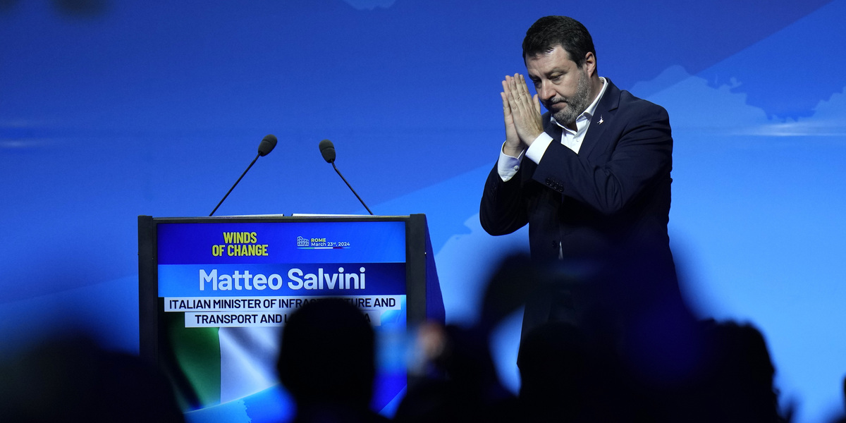 Il ministro delle Infrastrutture e dei Trasporti Matteo Salvini (AP Photo/Alessandra Tarantino)