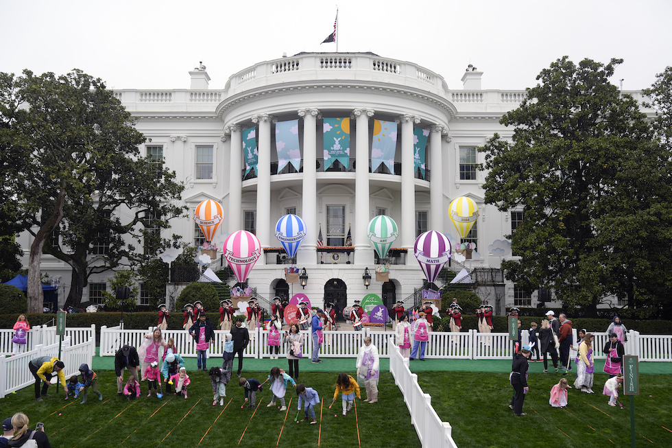 La corsa con le uova alla Casa Bianca