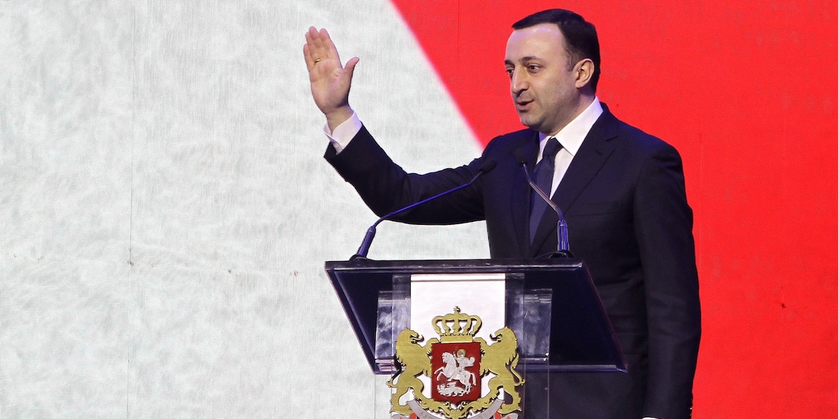 Il primo ministro della Georgia Irakli Garibashvili, del partito Sogno Georgiano