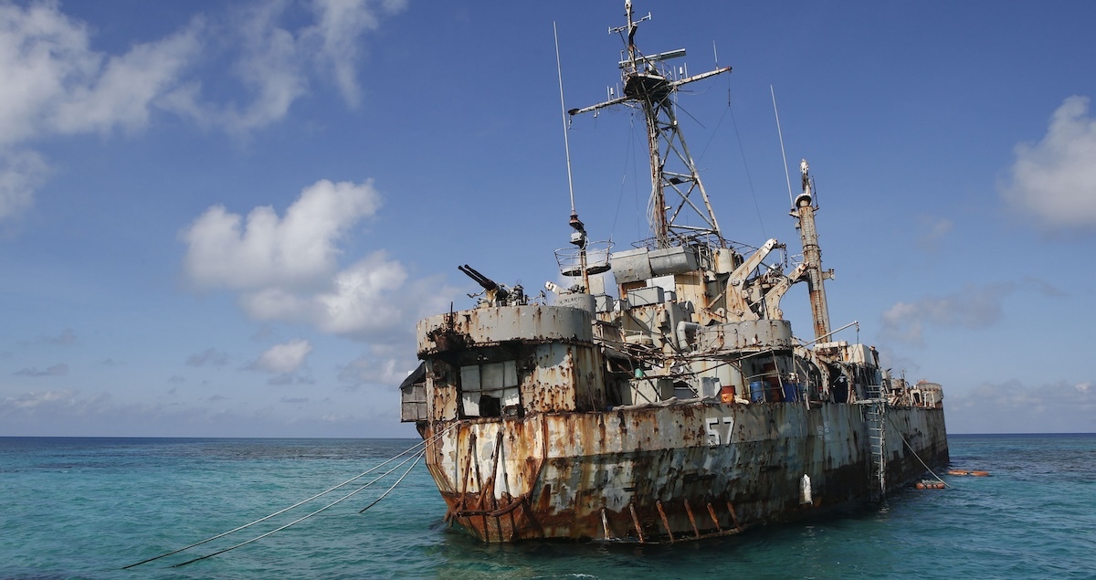 La nave Sierra Madre nel 2014 (Erik de Castro/Reuters)