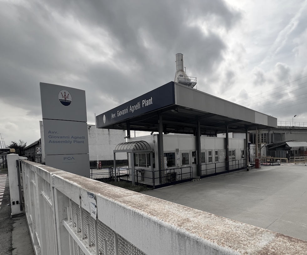 L'ingresso dell'ex stabilimento Maserati di Grugliasco 