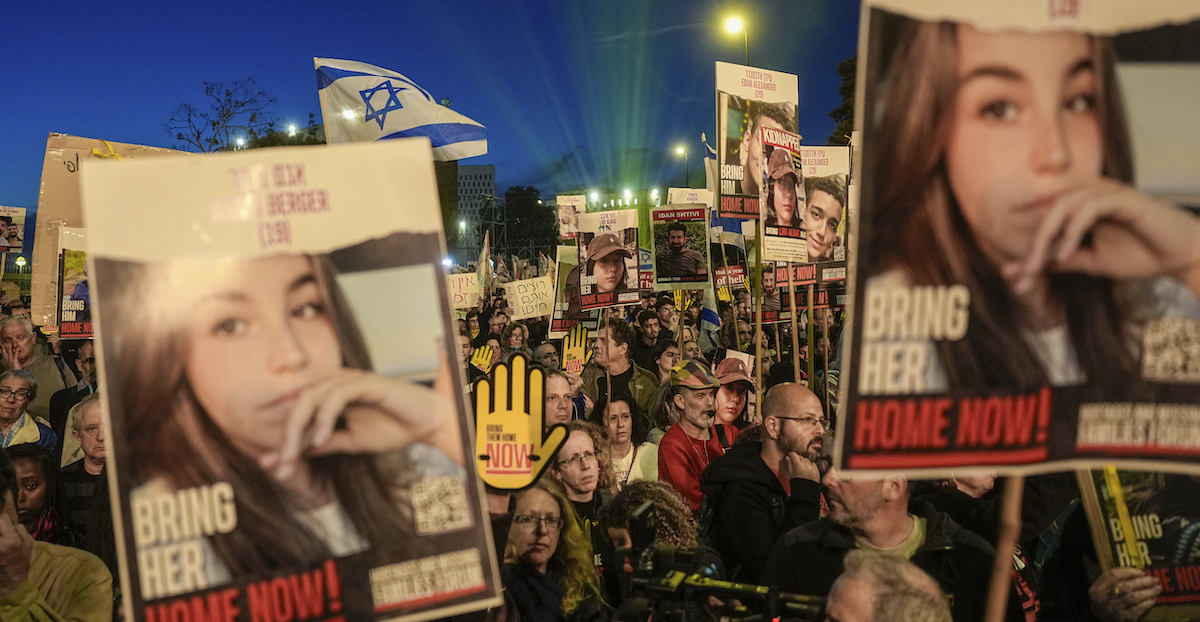 Una manifestazione per la liberazione degli ostaggi a Gerusalemme, il 7 aprile 2024