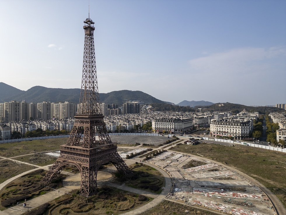 La copia della Tour Eiffel in Cina