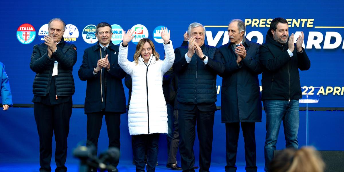 L'incontro finale della campagna elettorale di Bardi, il secondo da destra tra Matteo Salvini e Antonio Tajani (ANSA/ PALAZZO CHIGI PRESS OFFICE/ FILIPPO ATTILI)