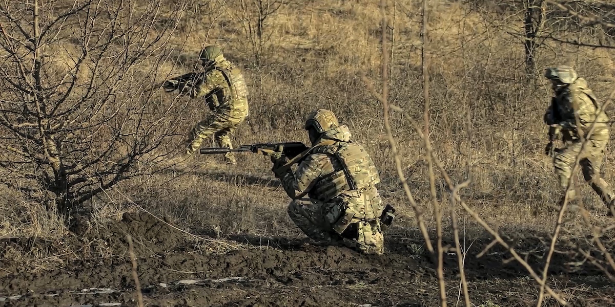 Soldati russi in Ucraina (Russian Defense Ministry Press Service via AP)