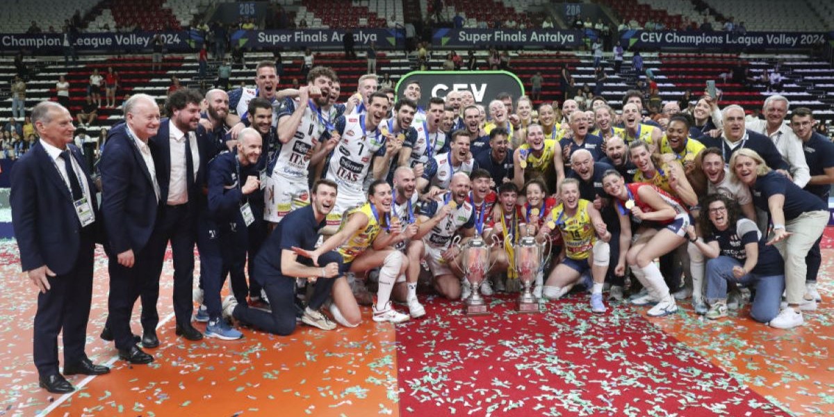 Le squadre di Conegliano e Trento festeggiano insieme le loro vittorie in Champions League (Itas Trentino Volley)