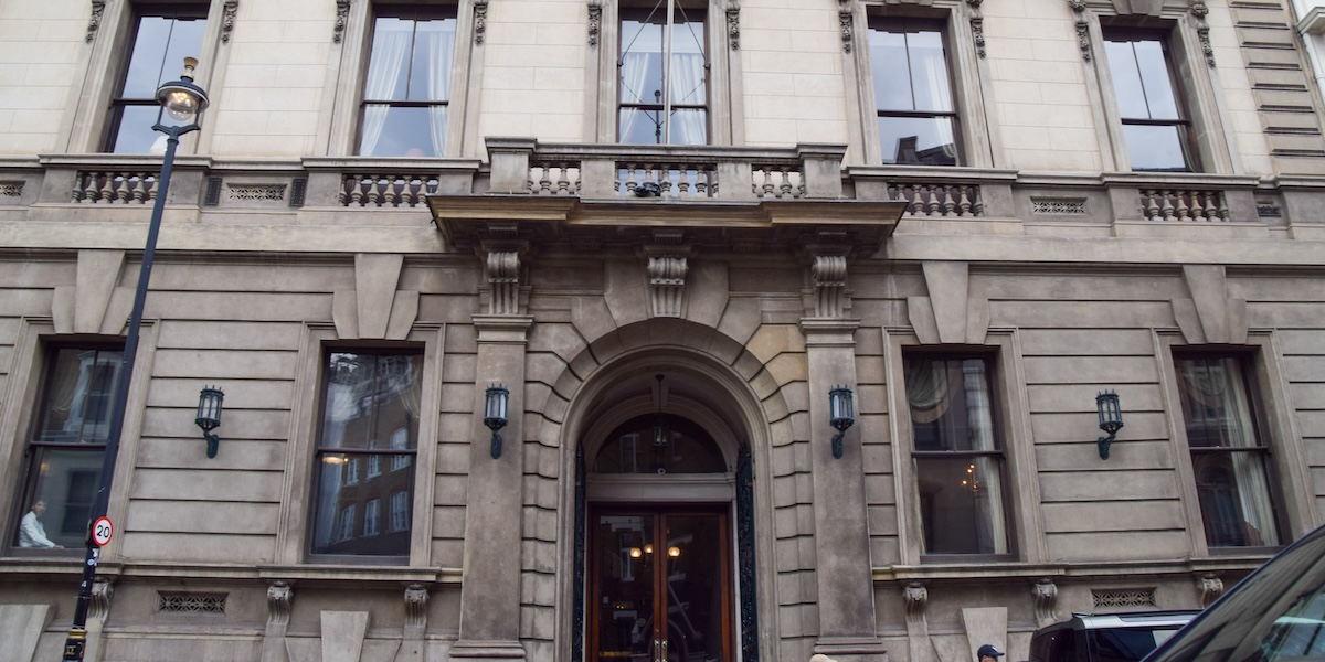 In London, the historic private club Garrick, reserved for men only, will finally allow women to join