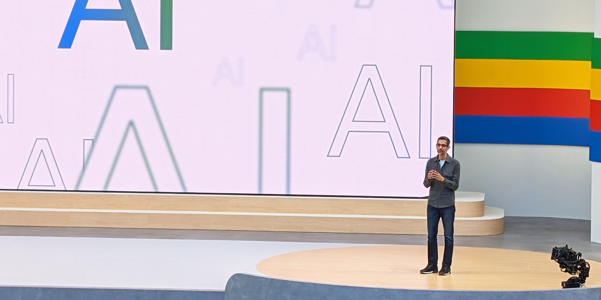Il CEO di Google Sundar Pichai alla conferenza Google I/O 2024 (Christoph Dernbach/dpa)