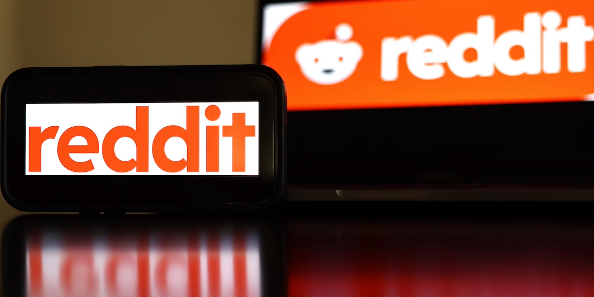 il logo di reddit