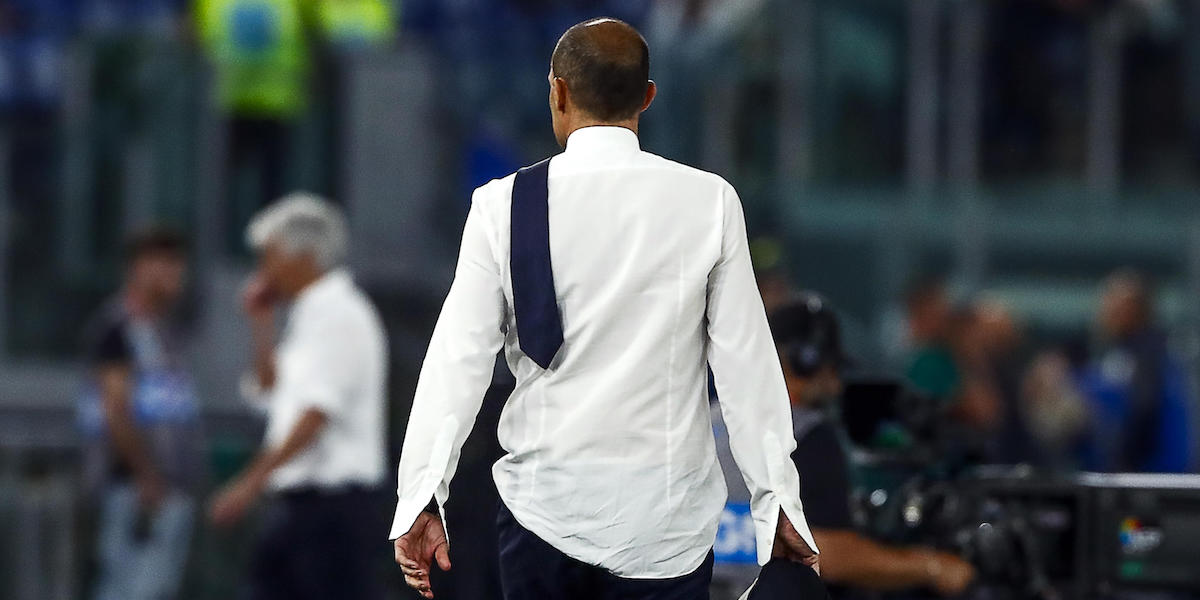 Juventus have sacked coach Massimiliano Allegri “for no purpose”, two weeks after sacking him