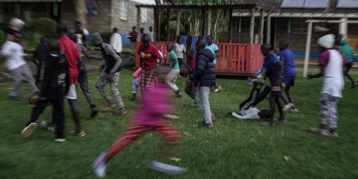 Le adozioni internazionali ormai sono pochissime