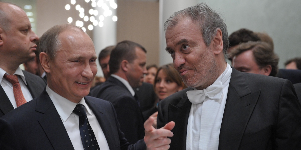 La Reggia di Caserta ha infine annullato il concerto di Valery Gergiev