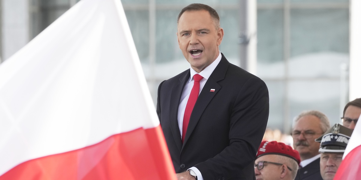 Il nuovo presidente polacco di destra si è messo subito di traverso al governo