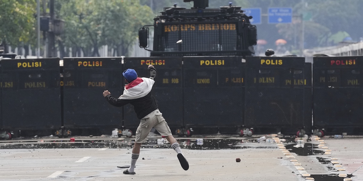 In Indonesia le violente proteste hanno avuto effetto