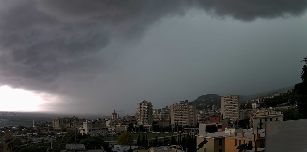 In Liguria alcuni torrenti sono esondati per un temporale