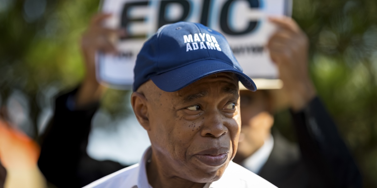 Eric Adams ha ritirato la candidatura a sindaco di New York