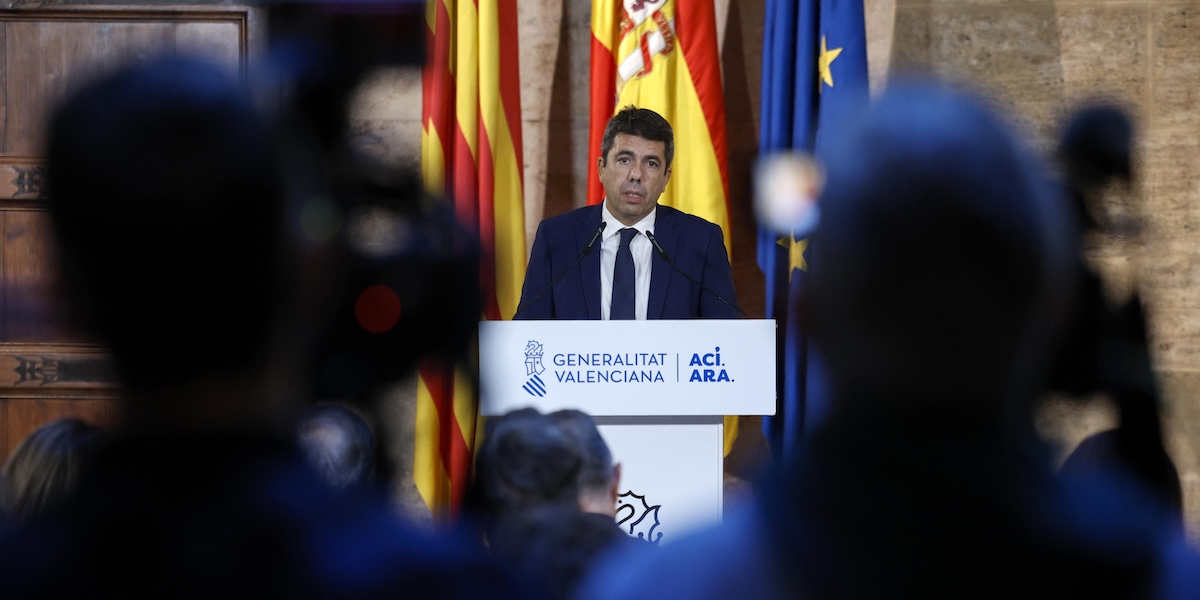 Il presidente della Comunità Valenciana si è dimesso per l’alluvione del 2024