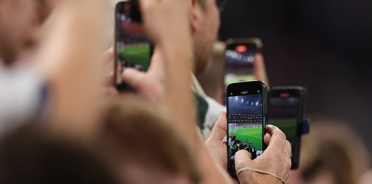 La prima partita di calcio su TikTok