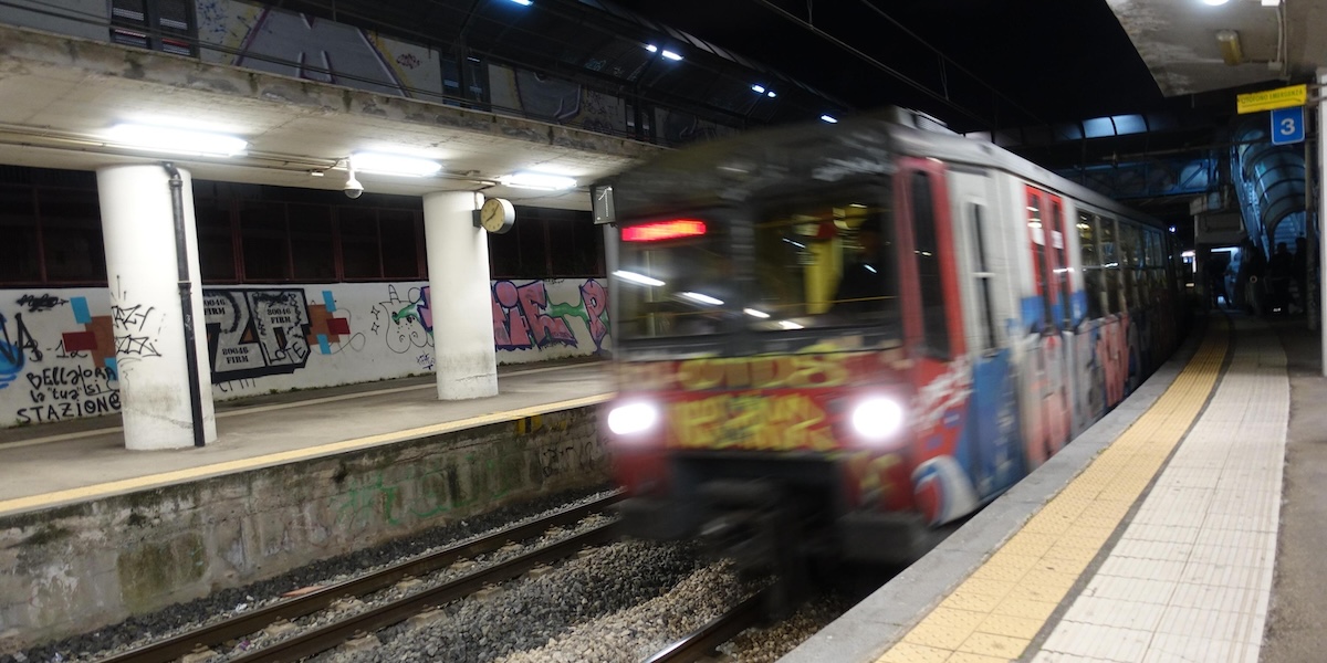 La circumvesuviana sta ancora aspettando i treni ordinati sei anni fa