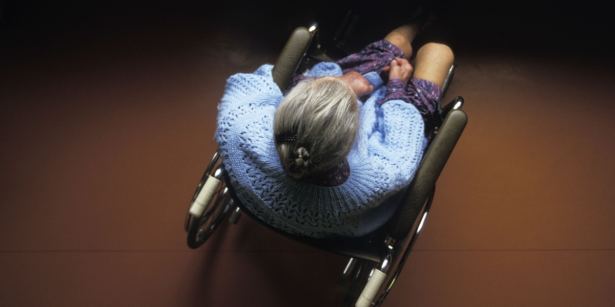 Uno dei problemi più sottovalutati dal governo riguarda le persone malate di Alzheimer