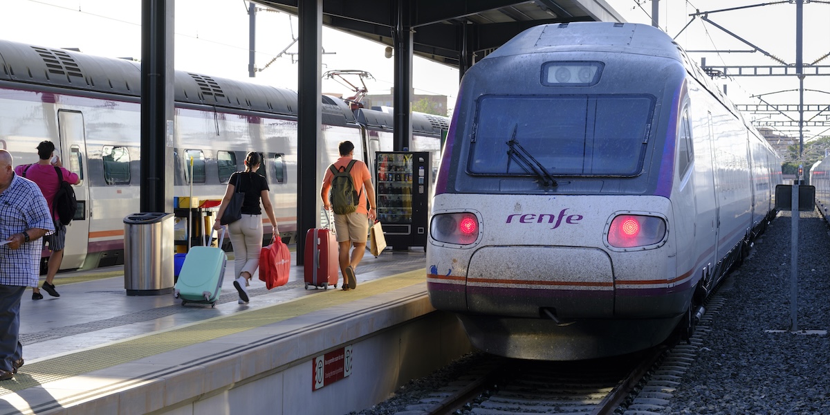 La Spagna introdurrà un abbonamento per i trasporti valido in tutto il paese