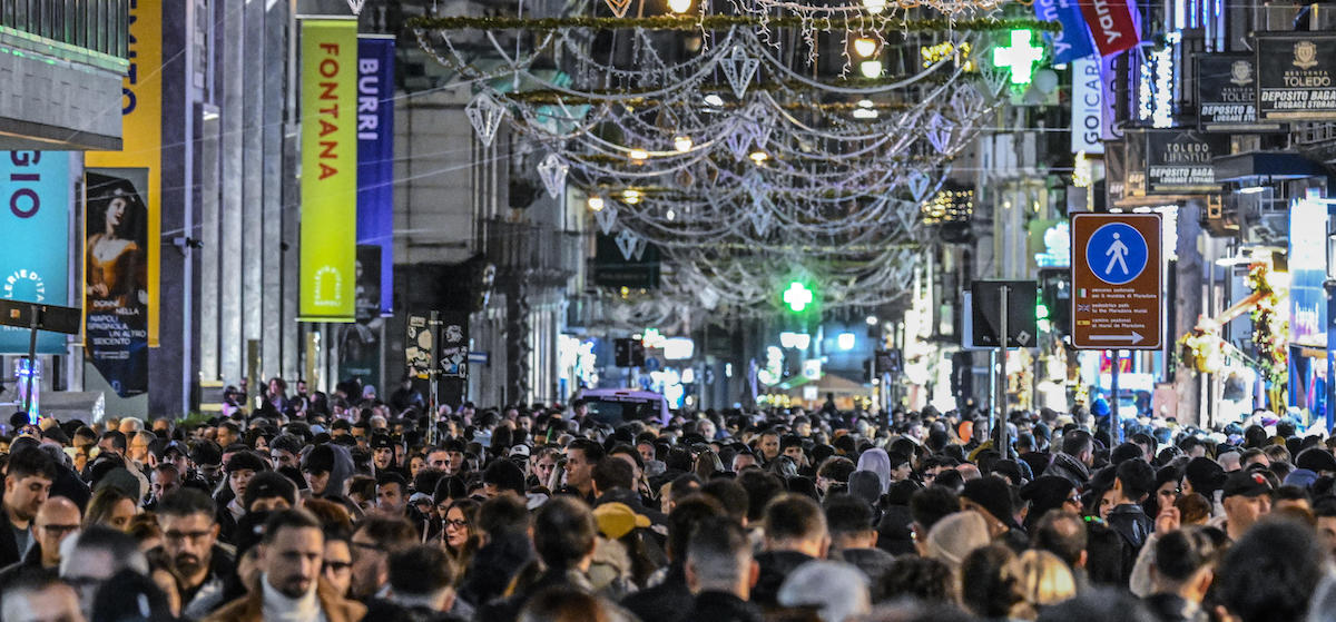 A Napoli c’è da gestire anche il “brindisi della vigilia”