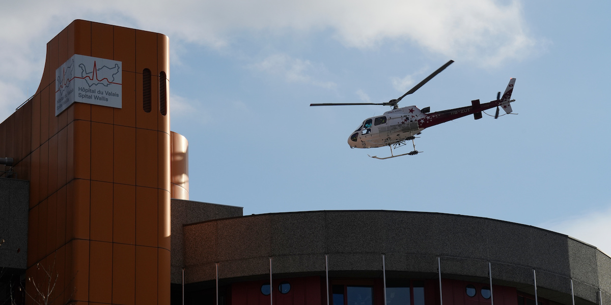 Il piccolo ospedale che ha dato le prime cure ai feriti nell’incendio a Crans-Montana