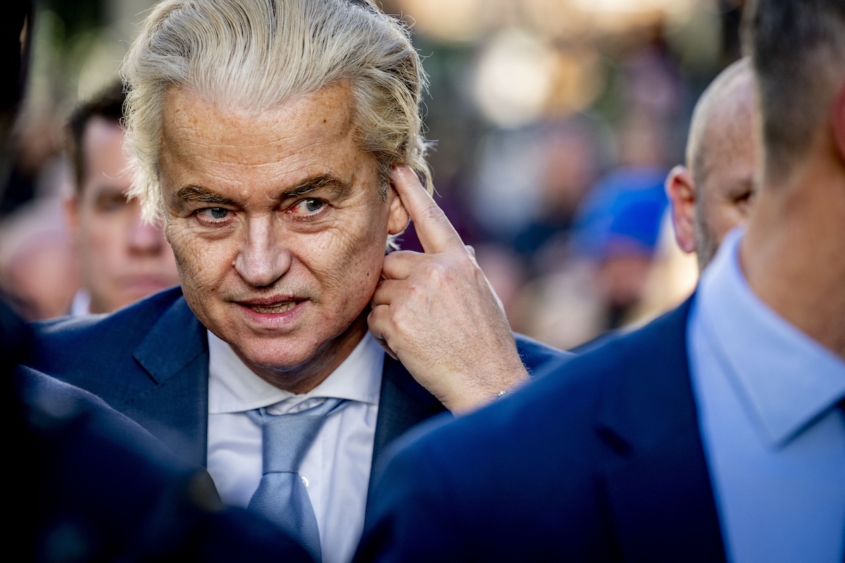 Geert Wilders durante un evento politico a Papendrecht, nei Paesi Bassi, lo scorso 13 dicembre