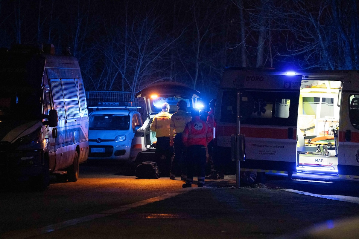 A Milano un uomo è stato ucciso da un agente di polizia