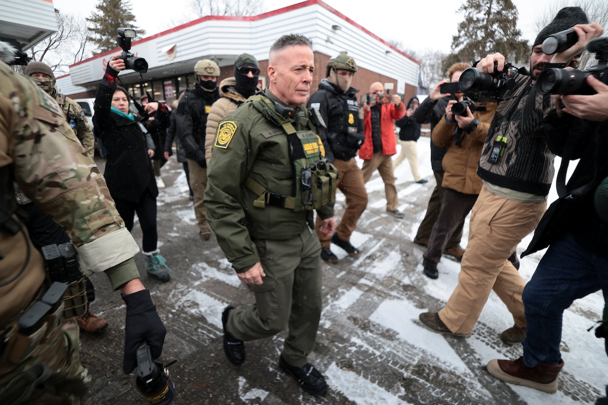 Gregory Bovino e alcuni agenti federali lasceranno il Minnesota