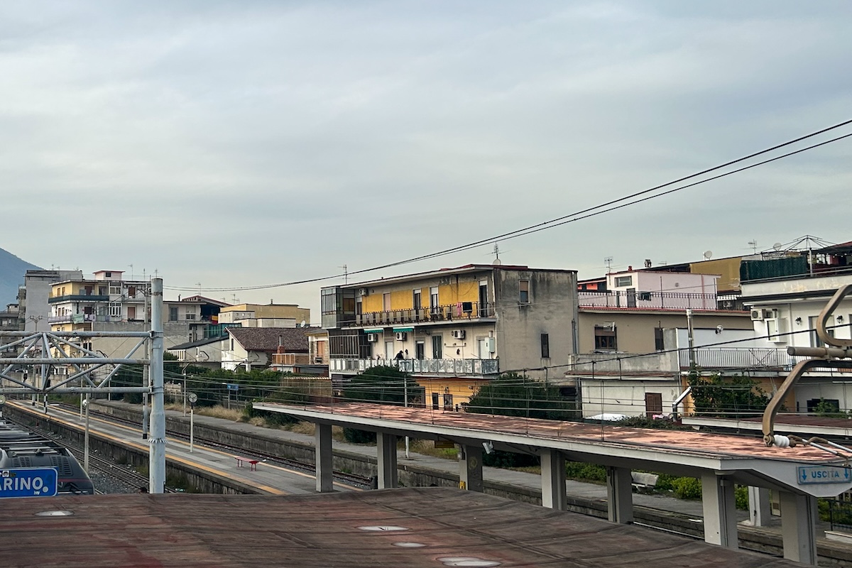 La capitale delle truffe legate al decreto flussi