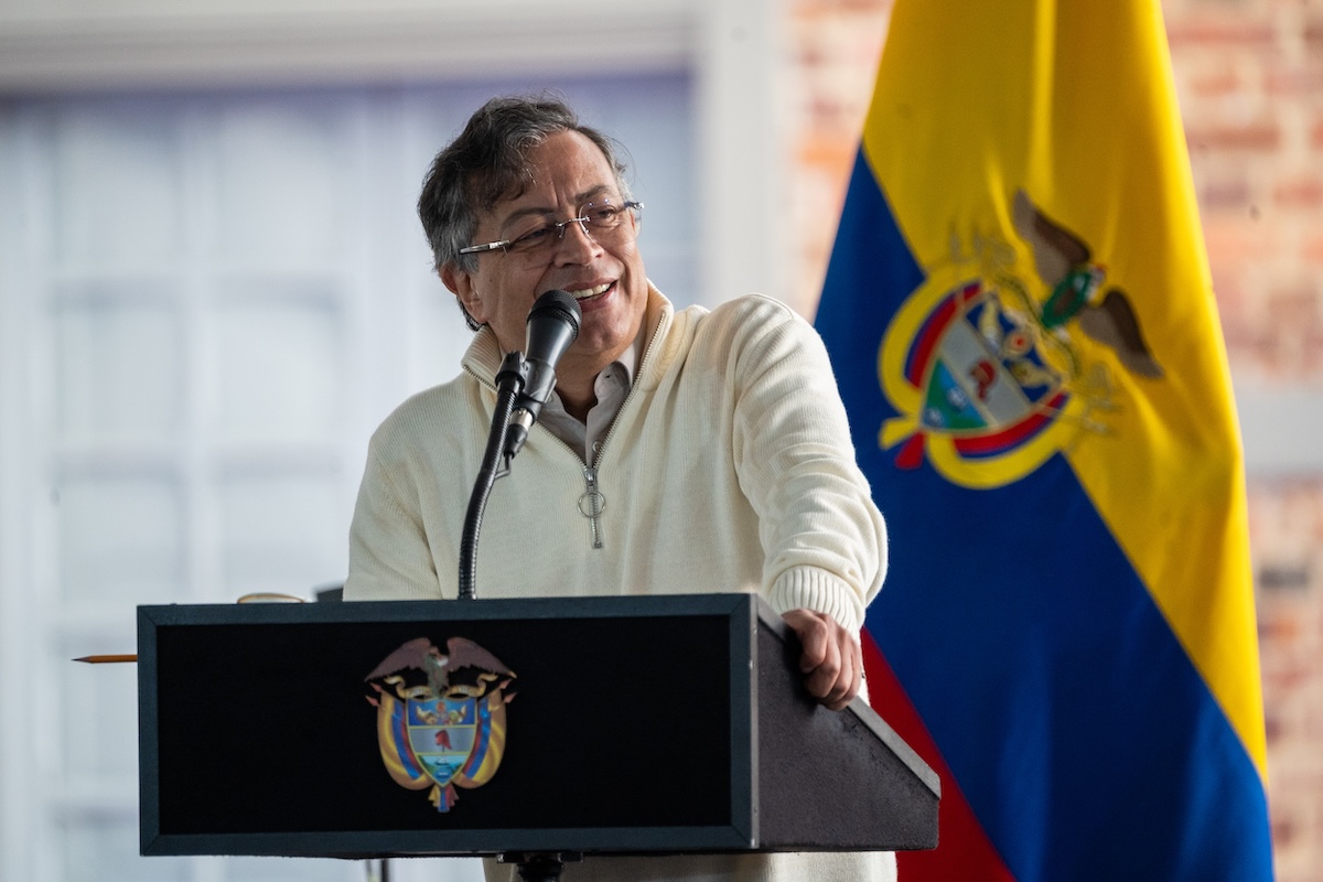 Un discorso molto strano di Gustavo Petro sul sesso e su Gesù
