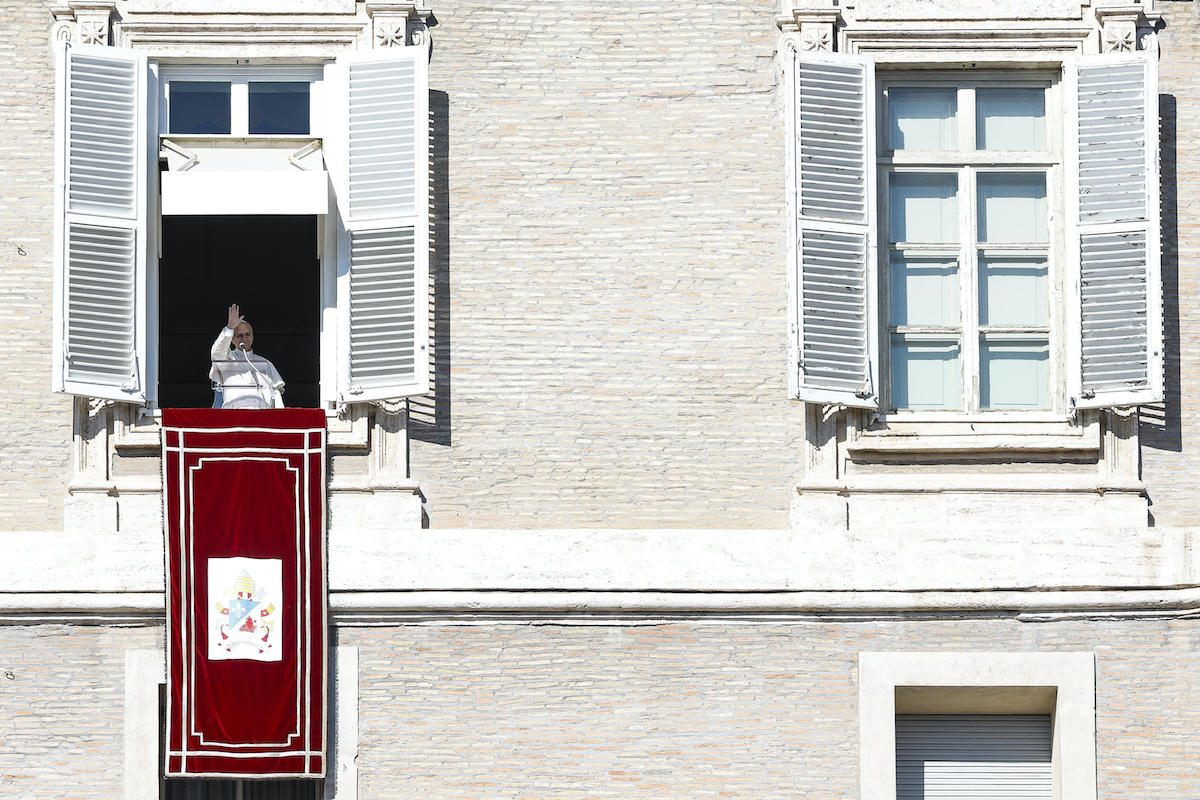 Il papa torna a casa, ma è una casa diversa