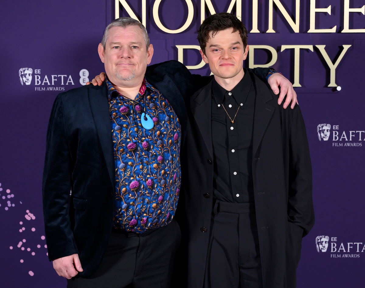 John Davidson e Robert Aramayo alla cerimonia dei BAFTA al Royal Festival Hall di Londra, nel Regno Unito 21 febbraio 2026 (Karwai Tang/WireImage/AP)